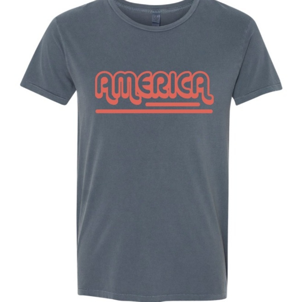 AMERICA RETRO GRAPHIC TEE